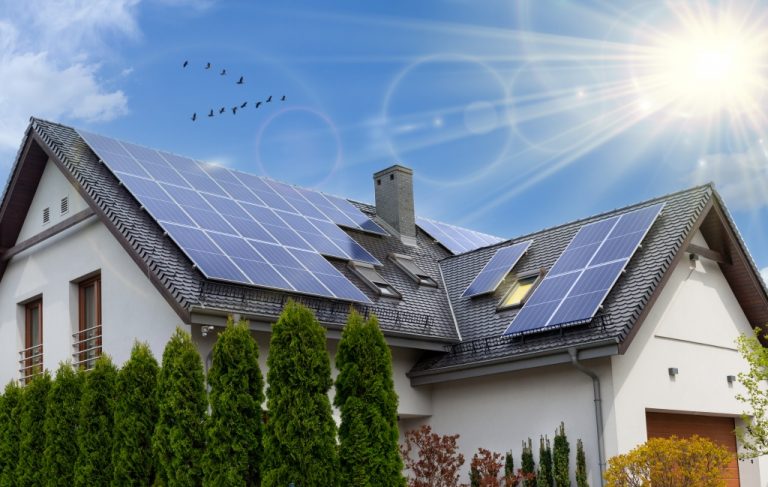 Solaranlage, PV Anlage auf Einfamilienhaus